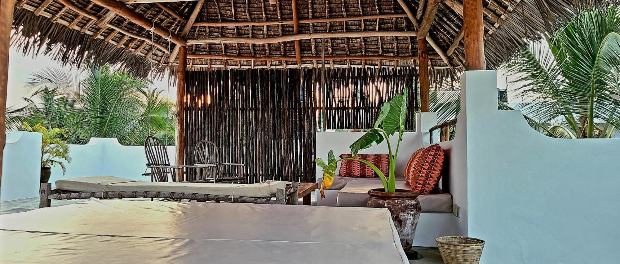 Pucci House Watamu Bed & Breakfast Exterior photo